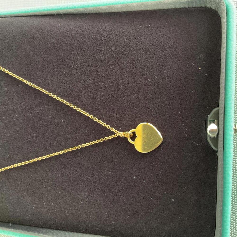 Tiffany & Co. 18K Return to Tiffany Heart tag Necklace Adjustable 16-18” Chain - Picture 3 of 9